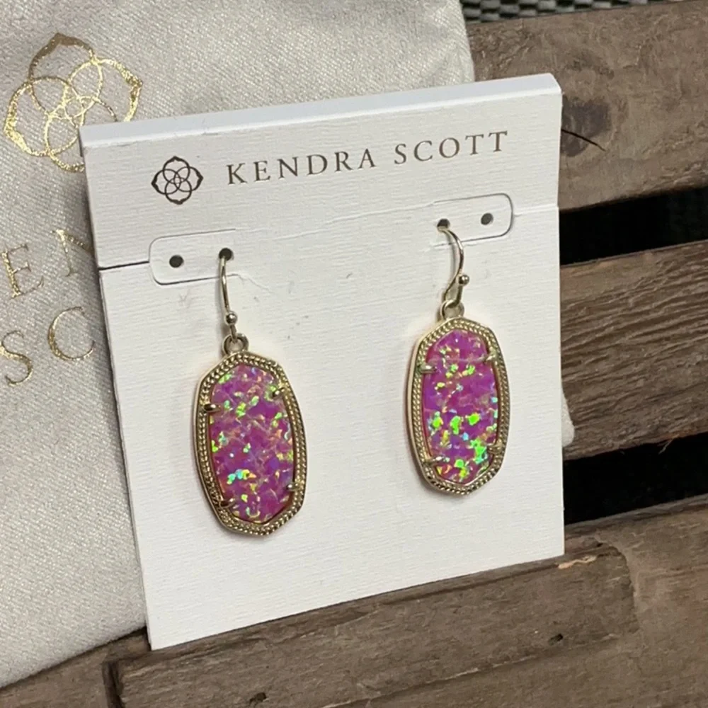 Kendra Scott nwt Dani pink Kyocera opal crystal gold signature drop earrings - Picture 2 of 5